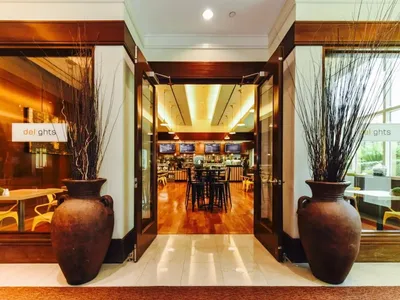 Amalz Signature Suites