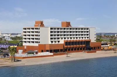 DoubleTree by Hilton Corpus Christi Beachfront
