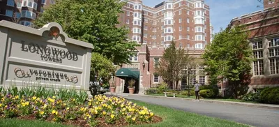 Global Luxury Suites at the Riverway