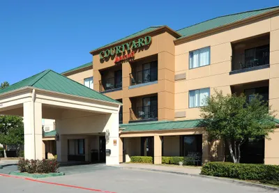 Courtyard by Marriott Dallas Plano in Legacy Park